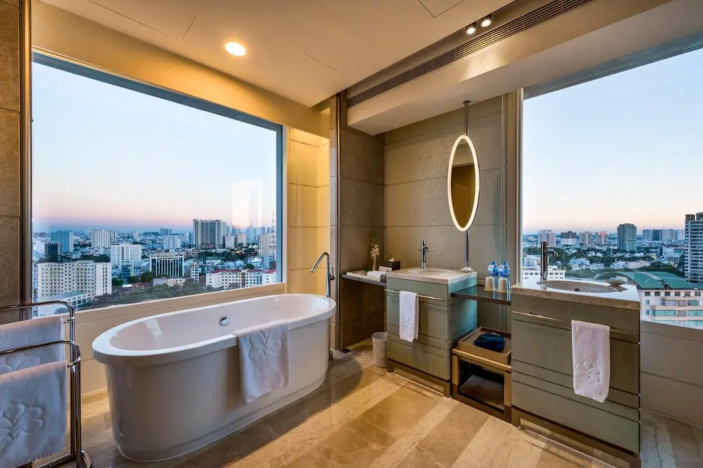 Bathtub