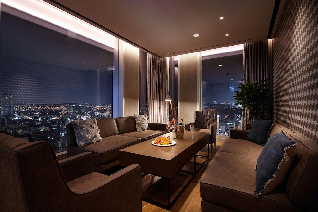Executive lounge