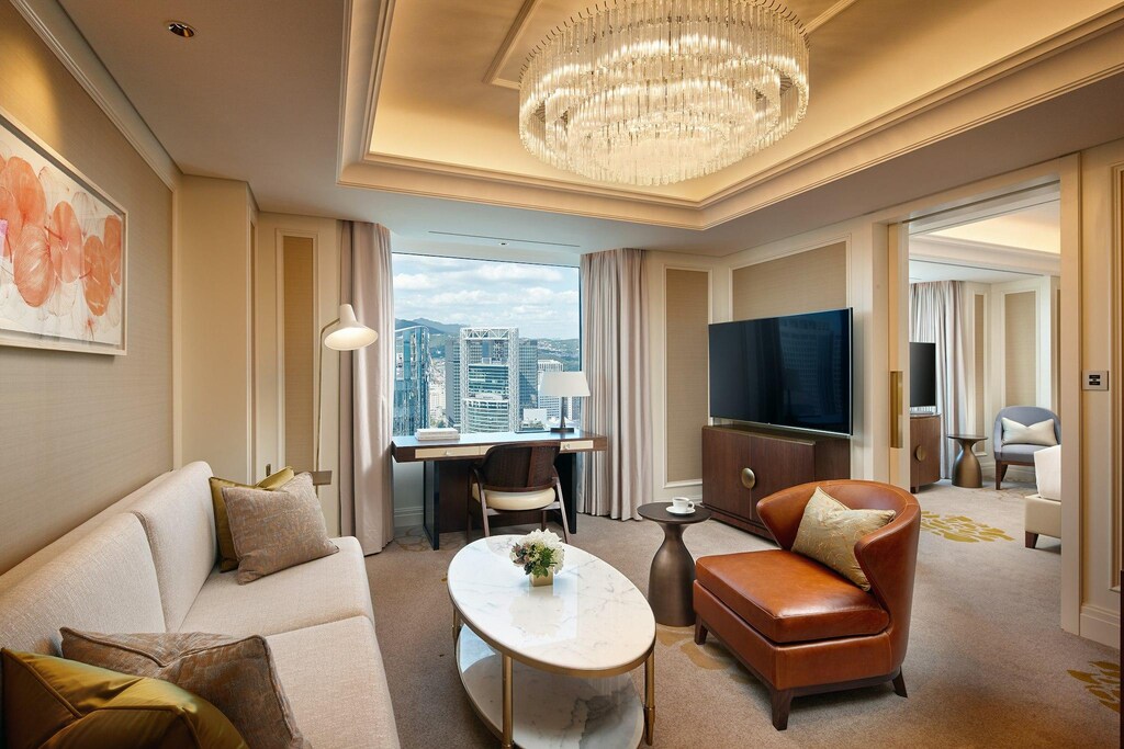 Executive Tower Junior Suite Twin with La Cime Access - Guestroom